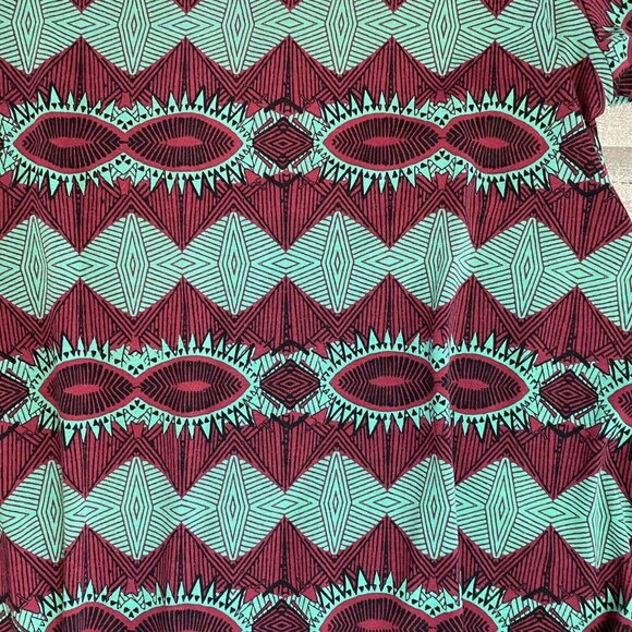 Lularoe Simply Comfortable T-Shirt Women’s Small Aztec Geometric Print Ladies - Picture 2 of 6